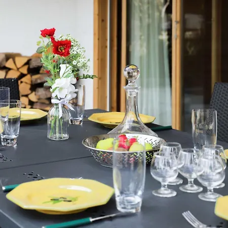 Bristol 4 By Interhome *